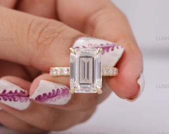 Anel de Noivado com Moissanita de 10 quilates com Corte Esmeralda - Pedido de Casamento Único | Anel de Casamento com Diamante de 10 quilates com Corte Esmeralda - Anel de Diamante Grande - Anel de Aniversário