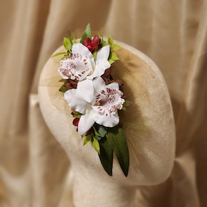 Tropical hair flower clip Tiki Hawaiian white Orchids, red and white tiki hair flower clip