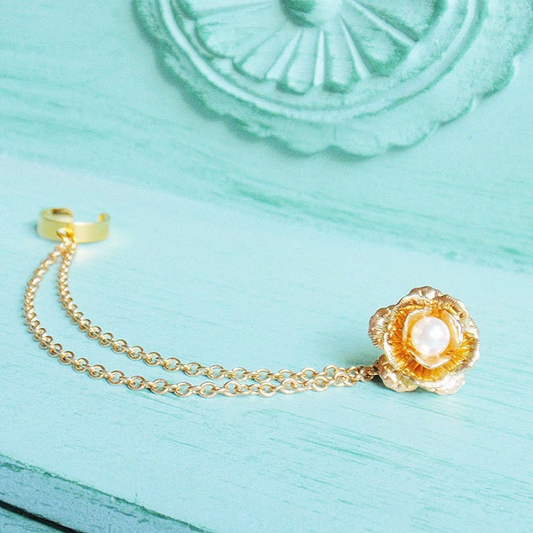 Gold Flower and Pearl Double Chain Ear Cuff (Single-Side)