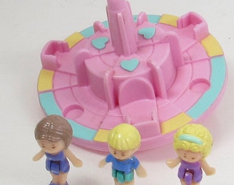 polly pocket merry go round