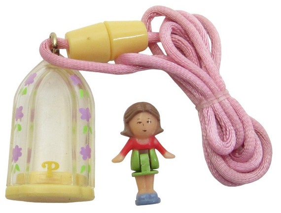 ポーリーポケット・パピーショー・ダズリンドッグショー・パピーフェイス・紫色 ポーリーポケット ネックレス 人形付き ポリーポケット