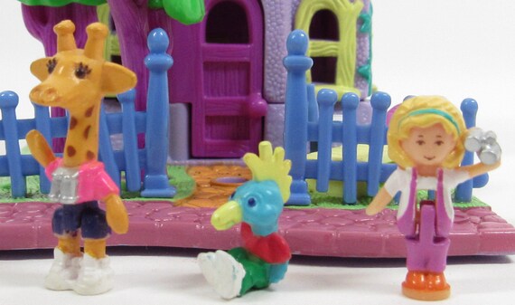 polly pocket giraffe house