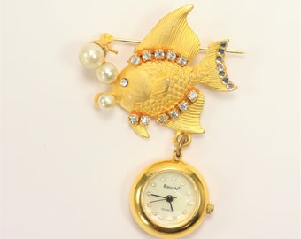 Vintage Gold Tone Fish Lapel Brooch Pin Watch with Crystals, Mother of Pearl Dial, and Faux Pearls