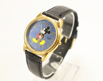 LORUS Mickey Mouse Unisex Watch Vintage 1990's Brand New