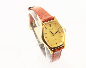 TISSOT Ladies Stylist Winding Watch Vintage NEW w/TAG 1970's/1980's (Honey Color Band)
