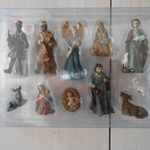 Nativity Set 11 pcs Religious Figures Christmas Decoration 2"