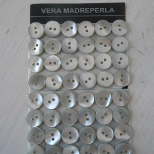 Buttons Natural Mother of Pearl 12 pcs Pearly Grey 1/2&quot;