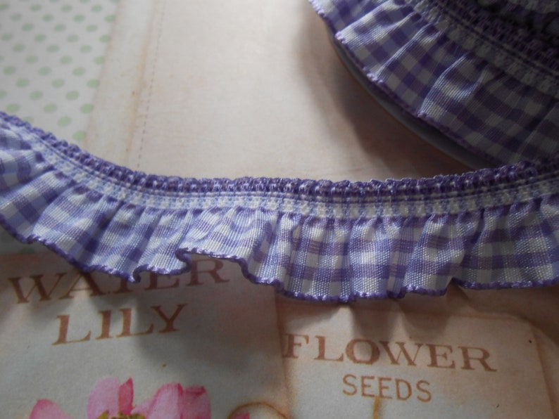 Flounced Gingham Frill Trim Lilac 34 width 5 yds