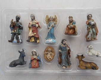 Nativity Set 11 pcs Religious Figures Christmas Decoration 1 1/4"