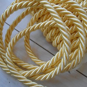 Cordone Intrecciato Giallo metri 5 mm 7,5 Passamaneria