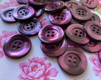 Buttons Natural Mother of Pearl  6 pcs Violet LIN 36