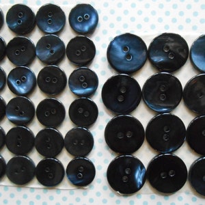 Buttons Natural Mother of Pearl Blue