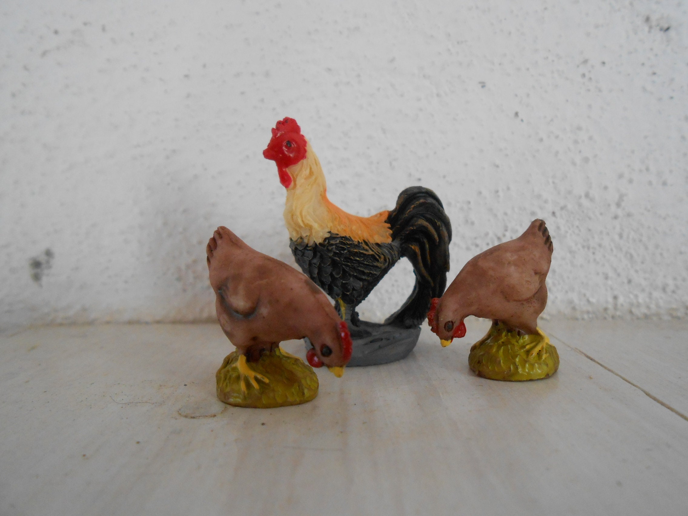 Animales de granja Gallo y gallinas miniatura Mini Juego de 3 - Etsy México Animales de granja Gallo y gallinas miniatura Mini Juego de 3 - Etsy México