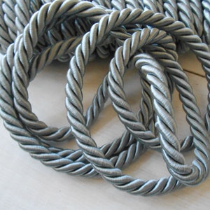 Schnur Twisted Satin Silber Grau 5 Werften mm 7,5 Posamenten Polster Trim