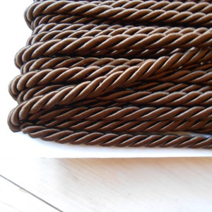 Cord Twisted Satin Rosenholz Braun 5 Meter mm 7,5 Posamenten-Polsterung