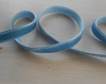 Samtband in Blau, 5 Meter Breite