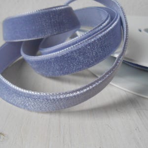 Ruban de velours 5 mètres 5/8" de largeur lilas