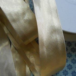 Bias Tape Binding Gold 5 yds