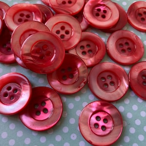 Bottoni Madreperla Naturale pz 6 mm 23 Rosso