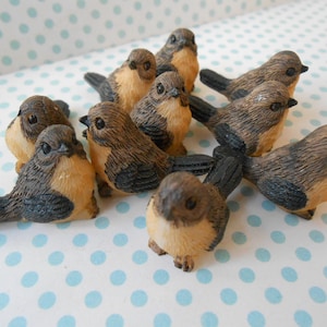 Miniature Uccellini Animali in Resina Set di 4 immagine 1