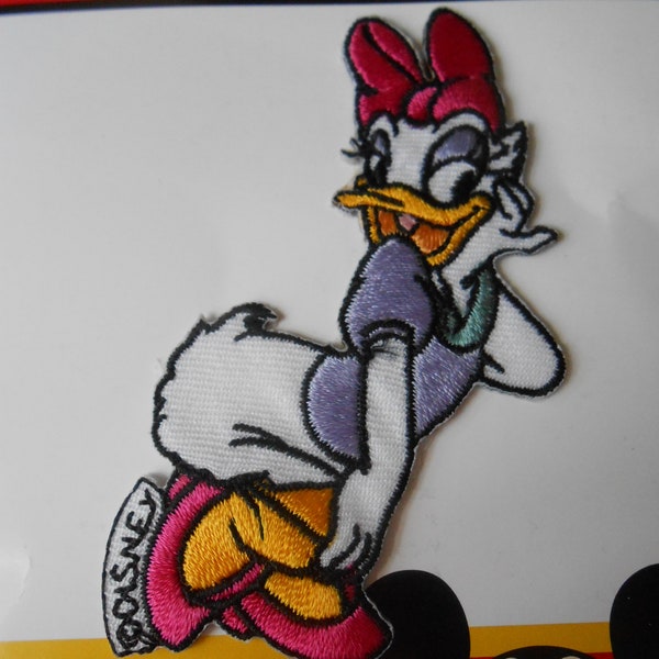 Patch Disney Daisy Duck Iron on Embroidered Thermo-Adhesive