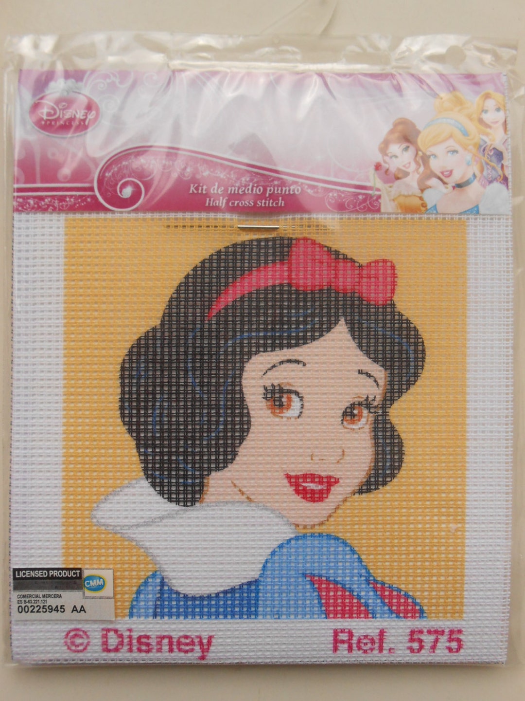 Disney Needlepoint Kit Princess Snow White - Etsy Disney Needlepoint Kit Princess Snow White - Etsy