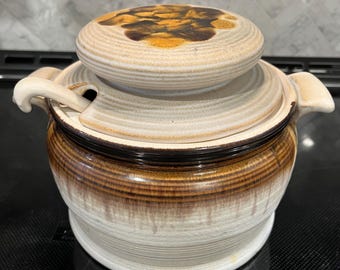 Laurentian Double Handle Soup Tureen with Lid and Ladle, 600/113