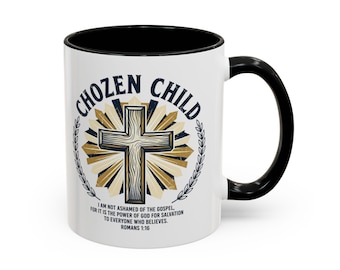Taza de café con diseño de cruz "El Niño Elegido" / Escritura cristiana Romanos 1:16