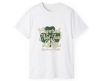 Camiseta unisex de algodón ultra suave ChoZen para niños, inspirada en la fe, "Cubierta, no solo suerte".