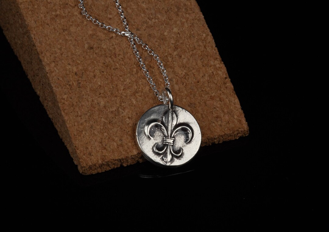 ブレスレット LESS IS MORE silver fleur necklace Sterling Silver Fleur-de-lis Necklace, Fleur De Lis Jewelry