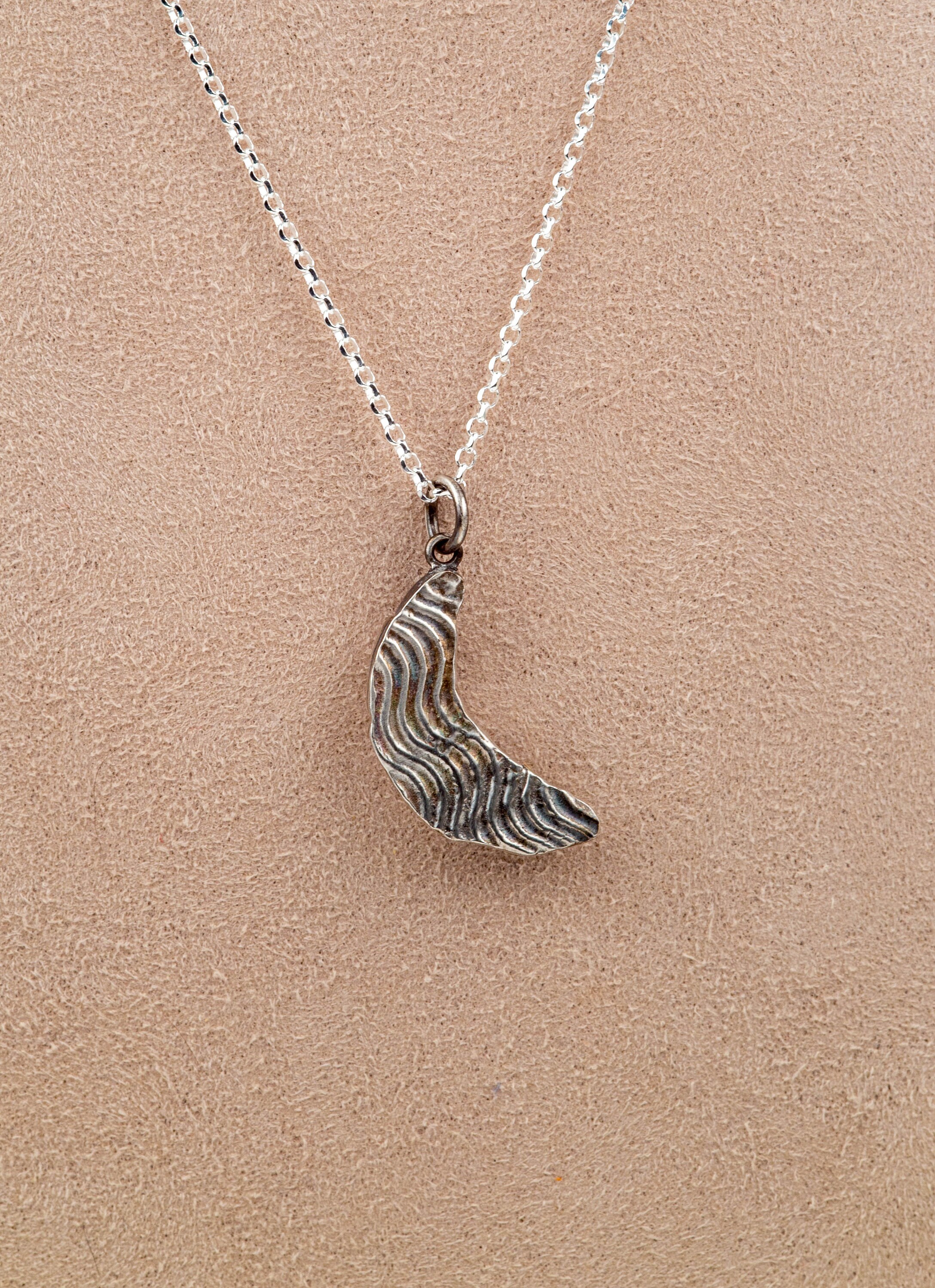 TATIANA☆[Silver925] Deli Croissant Necklace MUSINSA | TATIANA (Silver 925) Deli Croissant Necklace NZ2428