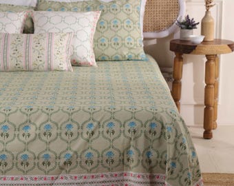 Organic Cotton Percale Bedsheet Set, Blue Floral Print Bedding, 200 TC Cotton Sheet with Zipper Pillow Covers, Cottagecore Bedroom Decor