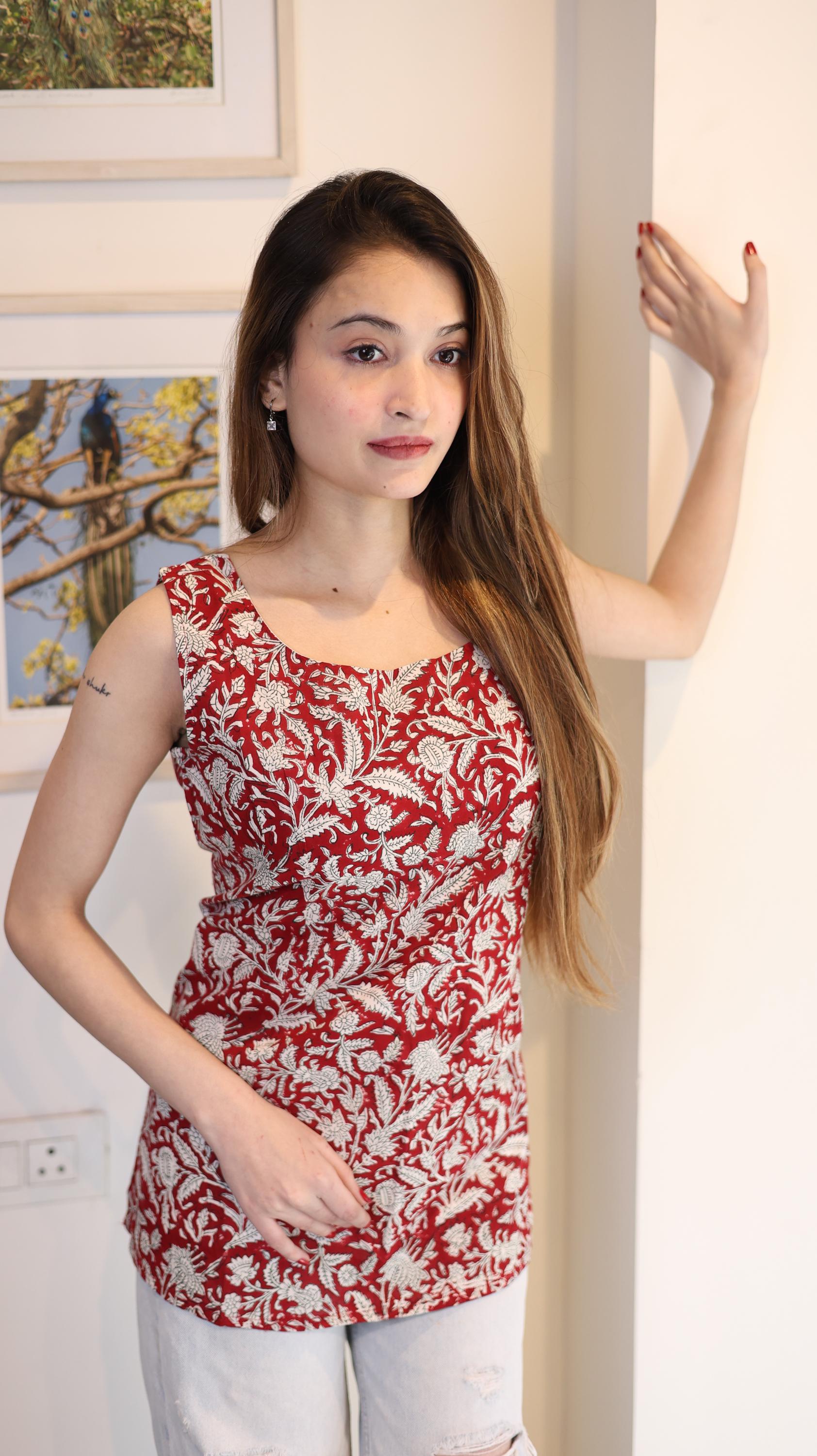 Red Floral Cotton Sleeveless Top, Backless Tie-Up Kurti, Boho Ethnic Summer Style