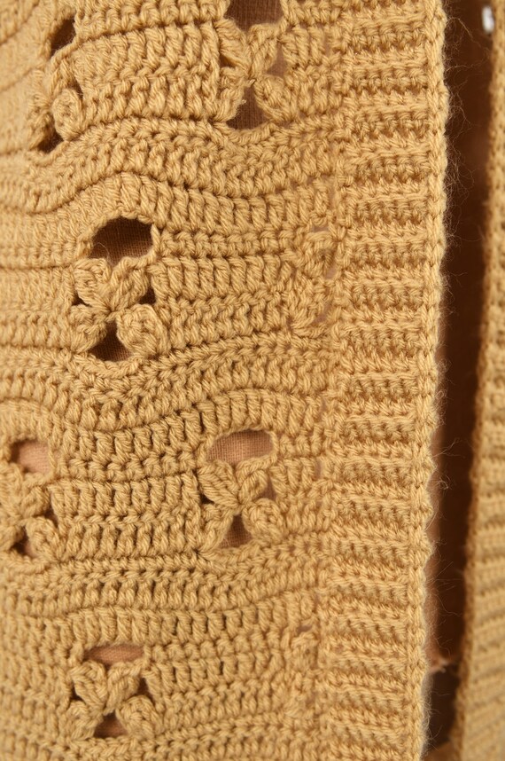 Vintage 70s Light Brown Soft Acrylic Knit Sleevel… - image 4