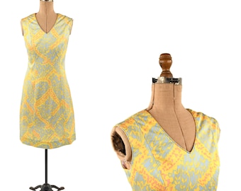 Vintage 60s Pale Blue + Yellow Mod Floral Abstract Graphic Print Shift Dress S M