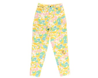 Vintage 80s 90s Unionbay Cotton Denim Bright Floral Novelty Print High Waist Jeans S