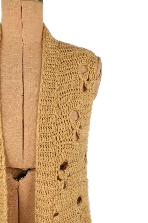 Vintage 70s Light Brown Soft Acrylic Knit Sleevel… - image 2