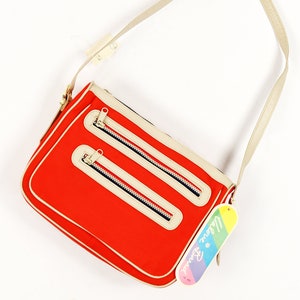 Vintage 70s 80s Valerie Barad Red Tan Nylon Faux Leather Handbag Shoulder Purse Bag imagem 3