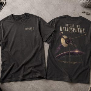 Camiseta espacial Voyager 2 / Regalo de astronomía para él / Camiseta con estampado científico