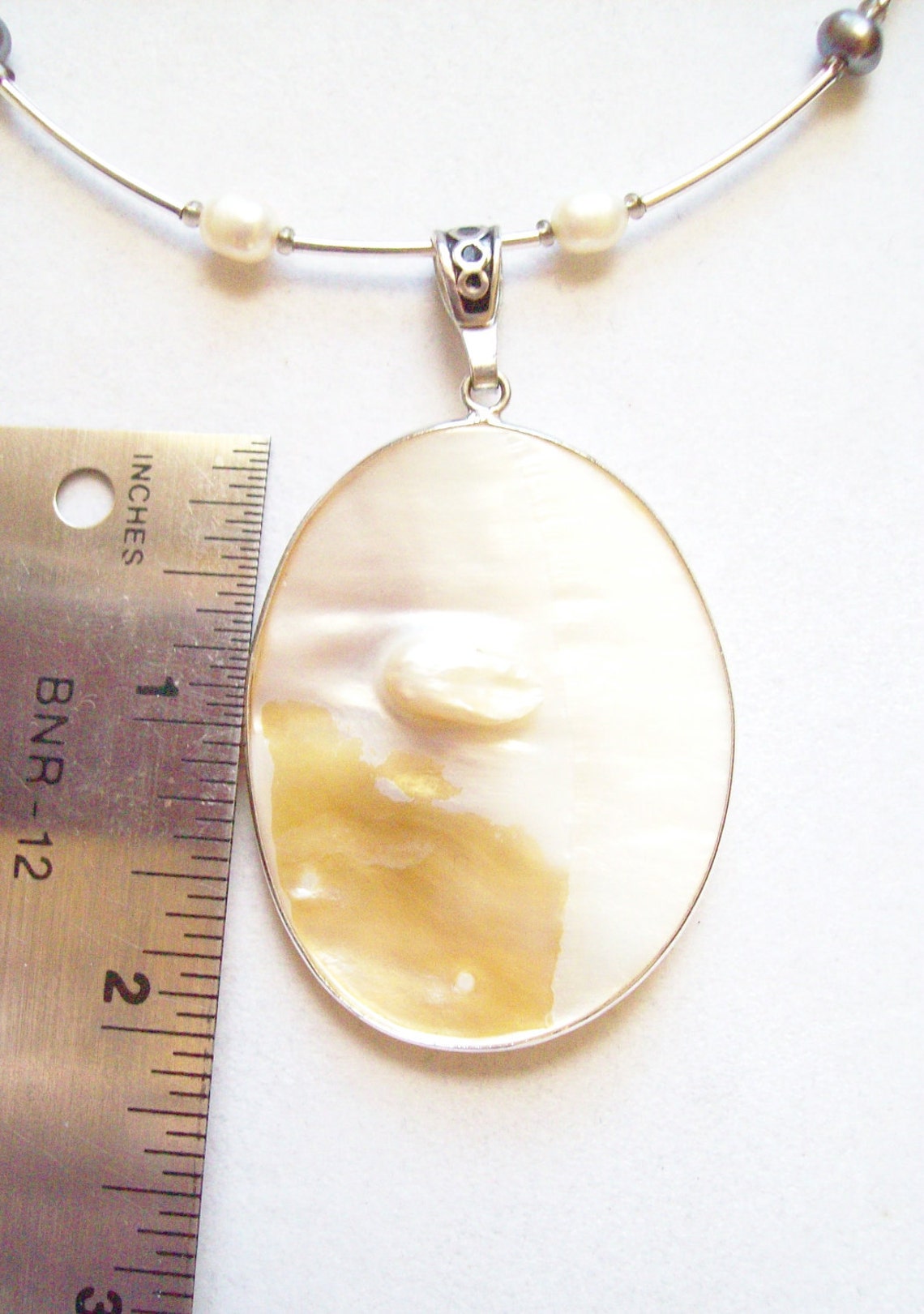 Pearl in shell necklace Clearance