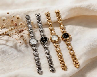 Pulsera de reloj con piedras preciosas naturales de plata punk, reloj de pulsera estilo urbano con esfera mini, pulsera con dijes de mariposa y corazón Y2K, idea de regalo especial.