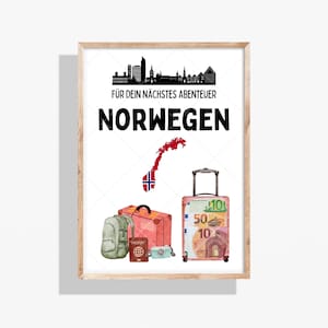 May include: A framed wall art print featuring a black city skyline silhouette above the text FÜR DEIN NÄCHSTES ABENTEUER NORWEGEN, a red map of Norway with the national flag, a green backpack, a brown passport, a camera, and a suitcase with euro bills.