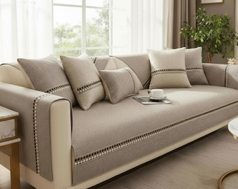 Handgefertigter Sofabezug aus Baumwoll- und Leinenoptik: Rutschfester Couchschutz, elegantes Stichmuster
