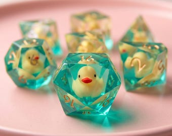 Handmade Resin Duck DnD Dice Set – Sharp Edge Polyhedral RPG Dice Gift