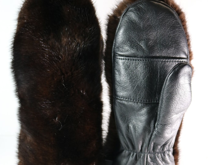 Mitaine  en fourrure et  cuir, ganté a l'intérieur pour femme