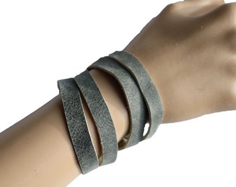 Leather bracelet