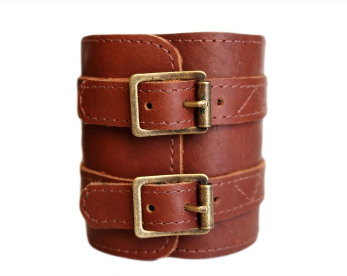Leather bracelet