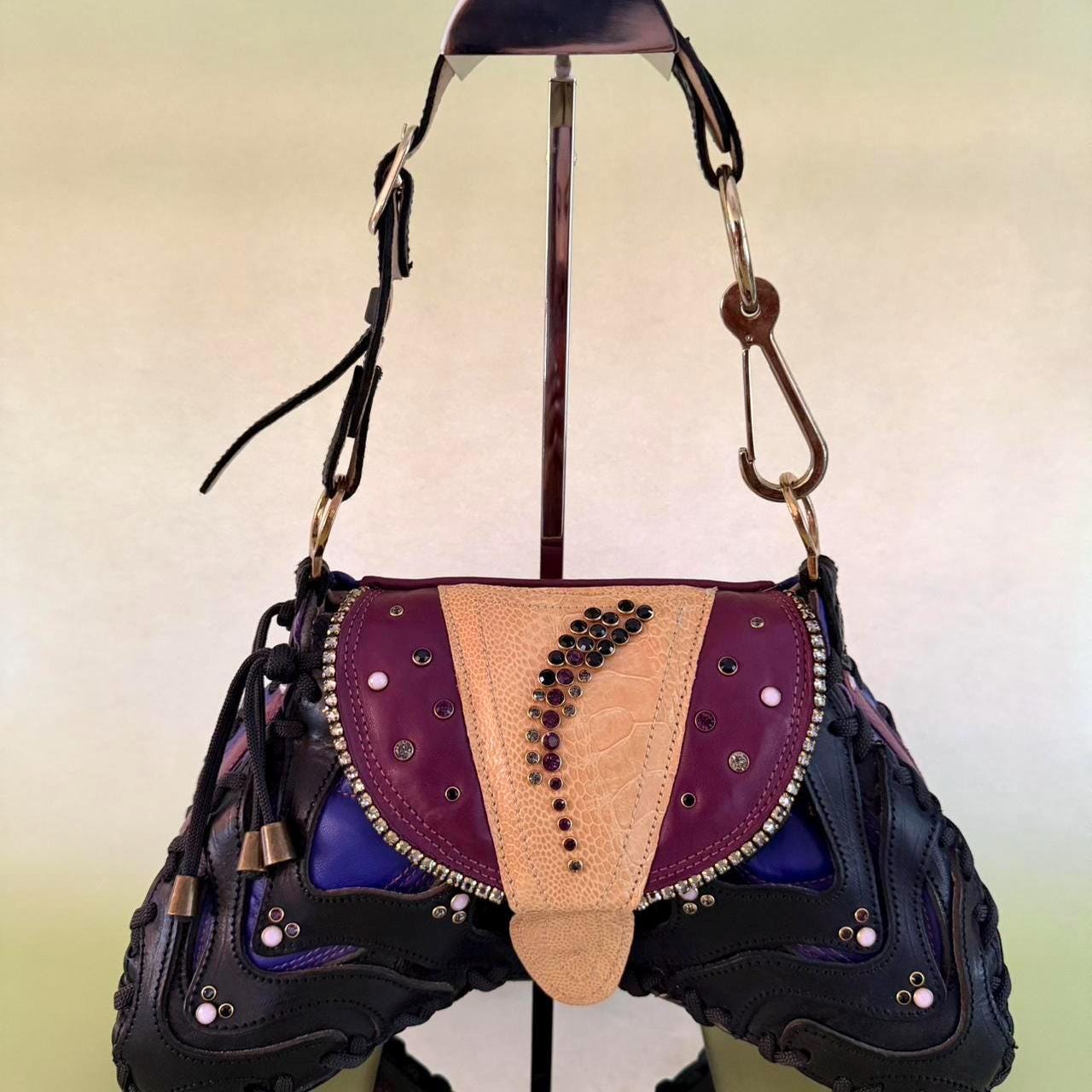 BRACHER EMDEN ブレイシャーエムデン　貴重　ハンドバッグ　レザー　革 Bracher Emden Leather Embellished Shoulder Bag - Black Shoulder