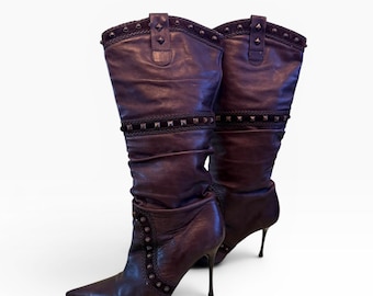 El Dantes Diseño Marco bruine iriserende leren stiletto knielaarzen met studs (EU 37 / VS 7)
