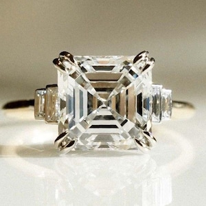 Bague de fiançailles double griffes 3,50 ct en moissanite coupe Asscher, alliance bicolore en or jaune massif 14 carats Asscher.